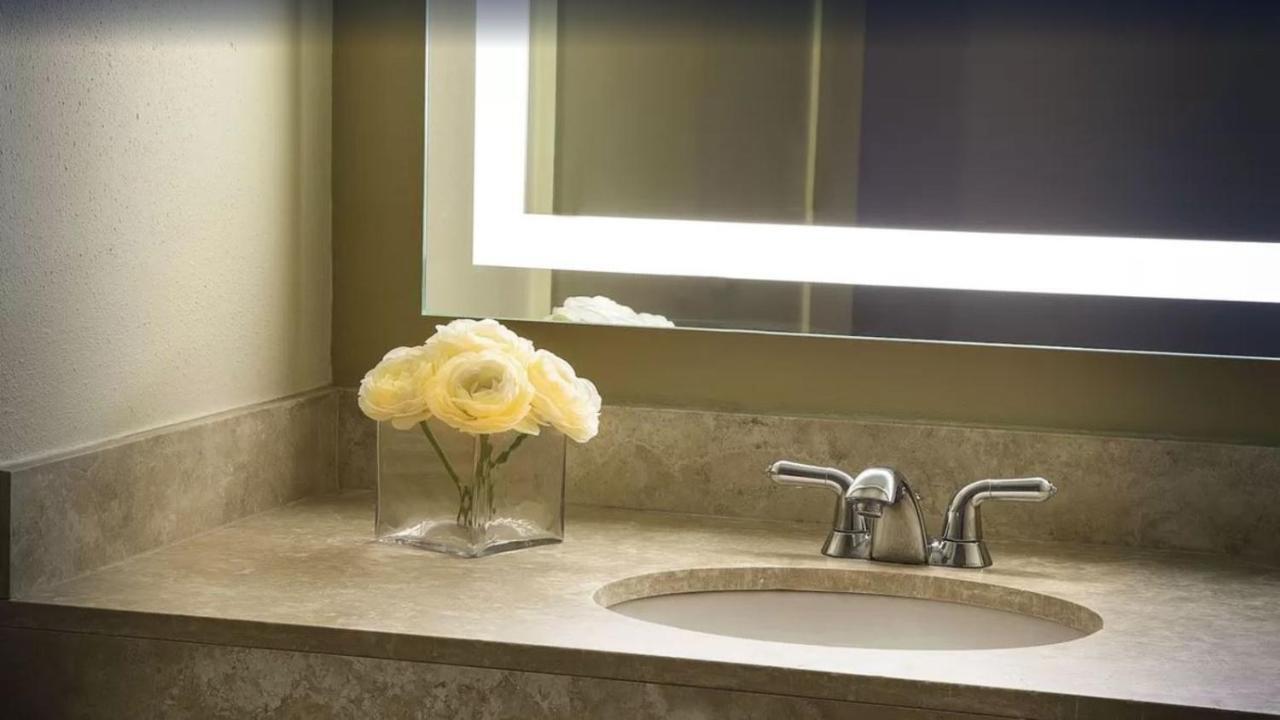 Lakeway Resort & Spa מראה חיצוני תמונה